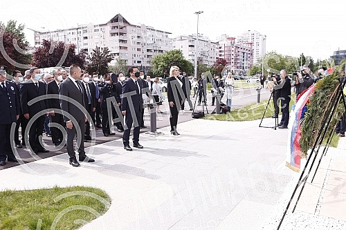 The 23rd anniversary of the bombing of the Embassy of the People's Republic of China in Belgrade in 1999, when three Chinese journalists were killed, was marked in Confucius Street.U  Konfucijevoj ulici obelezavena je 23. godisnjica bombardovanja A