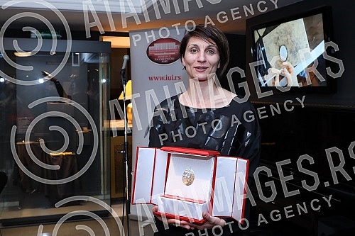 Recognitions of the Association of Professional Ballet Dancers, Choreographers and Ballet Educators of Serbia (PUBS) for 2022 were awarded - the Terpsihora Award and a special commendation.Dodeljena su priznanja Udruzenja profesionalnih baletskih i