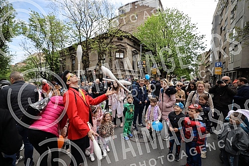 The traditional manifestation Jevremova Street of meetings after two years of pause is held on the day of the municipal celebration, Cveti under the slogan Let's meet.Tradicionalna manifestacija Jevremova ulica susreta nakon dve godine pauziranja o