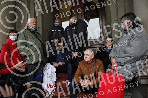 In front of the Belgrade City Assembly, the Movement for Reversal In front of the Belgrade City Assembly, the Movement for Reversal