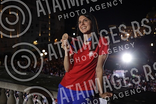 On the plateau in front of the City Assembly of Belgrade, a reception was organized for the members of the Serbian Olympic team who won nine medals at the Games in Tokyo, and the Olympians addressed the audience from the balcony of the City Assembly.