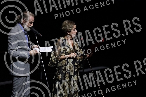 The double, 54th and 55th editions of Bitef, were officially opened tonight at the Yugoslav Drama Theater.Dvostruko, 54. i 55. izdanje Bitefa, svecano je otvoreno veceras u u Jugoslovenskom dramskom pozoristu