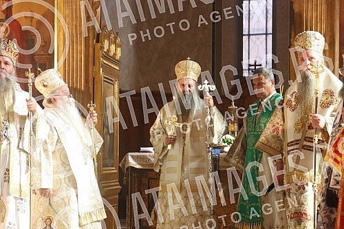 After the service in the Cathedral, His Holiness Serbian Patriarch Porfirije, accompanied by Metropolitan Hrizostom of Daborbosna, bishops, priests and numerous people, walked through the center of Sarajevo, from the Cathedral to the Old Church in Ba After the service in the Cathedral, His Holiness Serbian Patriarch Porfirije, accompanied by Metropolitan Hrizostom of Daborbosna, bishops, priests and numerous people, walked through the center of Sarajevo, from the Cathedral to the Old Church in Ba