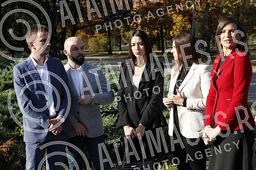 In the Friendship Park in Usce, the Serbian Progressive Party celebrated its 13th birthday by planting 13 trees.In the Friendship Park in Usce, the Serbian Progressive Party celebrated its 13th birthday by planting 13 trees.