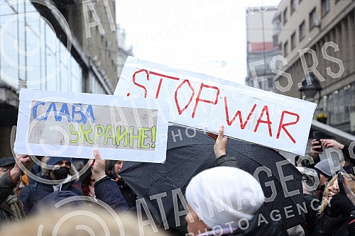 A gathering of non-governmental organizations against the Russian invasion of Ukraine began in Knez Mihailova Street in downtown Belgrade, in front of the Cultural Center.Skup nevladinih organizacija protiv ruske invazije na Ukrajinu, poceo je u Kn
