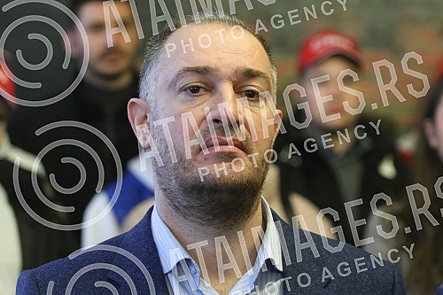 The coalition of the Serbian Movement Dveri and the Movement for the Renewal of the Kingdom of Serbia - Patriotic Bloc for the Reconstruction of the Kingdom of Serbia submitted the candidacy of Bosko Obradovic for President of Serbia to the Republic 