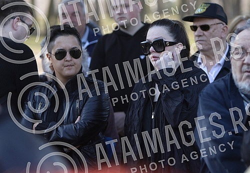 Funeral of Divna Karleusa held on Beanijsko cemetary.Sahrana povodom smrti Divne Karleuse odrzana na Bezanijskom groblju.