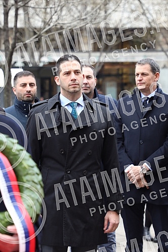 The 112th birthday of the Olympic Committee of Serbia was marked on the plateau in front of the Hotel Moskva.112. rodjendan Olimpijskog komiteta Srbije obelezen je na platou ispred hotela Moskva.