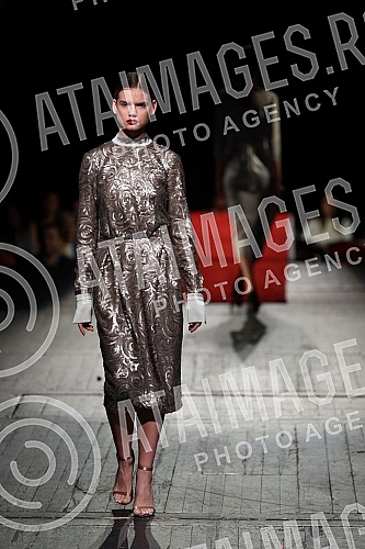 The 50th L'Oreal Belgrade Fashion Week closed with a fashion show of the VIgorÂ® collection of Igor Todorovic's atelier.Modnom revijom kolekcije VIgorÂ® ateljea Igora Todorovica zatvorena je 50. L'Oreal beogradska nedelja mode. 