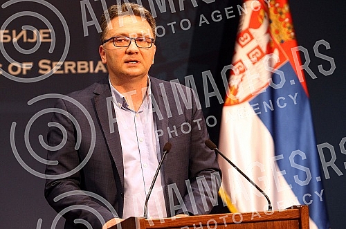 A press conference was held in the Government of Serbia by the director of the Office for Information Technology and Electronic Administration, Mihailo Jovanovic.U Vladi Srbije odrzana je konferencija za novinare direktora Ðancelarije za informaci