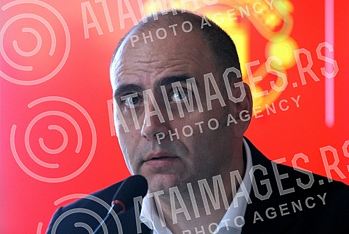 Press conference of Wes Brown in Belgrade.
Pres konferencija Ves Brauna, bivseg fudbalera Mancester junajteda. Press conference of Wes Brown in Belgrade.
Pres konferencija Ves Brauna, bivseg fudbalera Mancester junajteda.