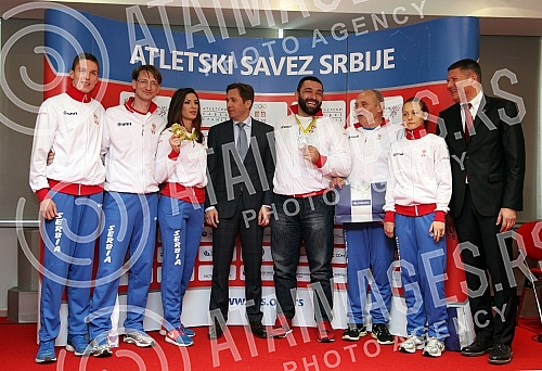 Konferencija za medije u Comtrade na Novom Beogradu povodom osvajanja zlatne medalje Ivane Spavovic i srebrne Asmira Kolasinca na Evropskom prvenstvu u dvorani u Pragu