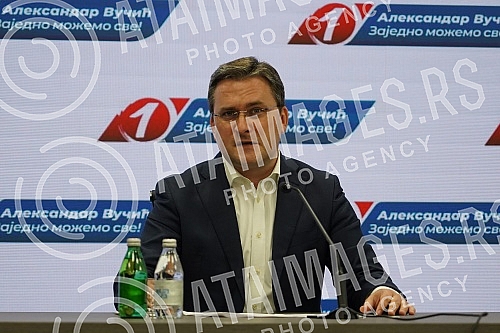 Addressing the media after the completed session of the Presidency of the Serbian Progressive Party.Obaracanje medijima nakon zavrsene sednice Predsednistva Srpske napredne stranke.