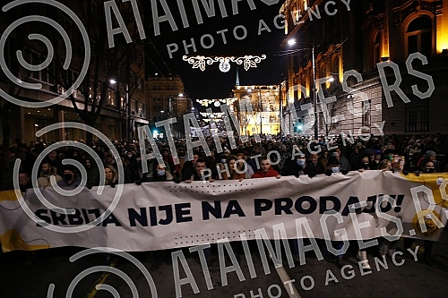 In front of the Presidency, a protest is being held against the excavation of lithium and pine on the territory of the whole of Serbia, under the name 