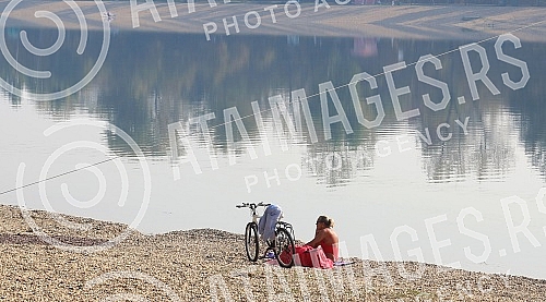 Lake Ada cignalija at Saturday morning.Ada ciganlija u subotu pre podne.