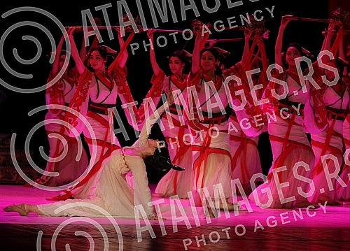 Kineska nacionalna opera i plesni dramski teatar Peking: Konfucije odrzan u Sava centru.