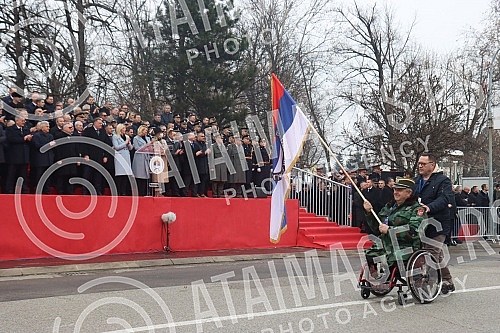 The ceremonial parade on the occasion of the Republic Day was held on Krajina Square in Banja Luka.Svecani defile povodom Dana Republike odrzan je na Trgu Krajine u Banjaluci 