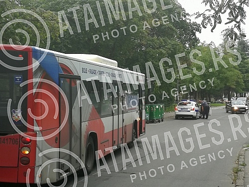 In Zeleznik, the bus driver on the line 58 passengers sprinkled with pepper spray.U Zelezniku vozaca autobusa na lini 58 putnik poprskao biber sprejom.