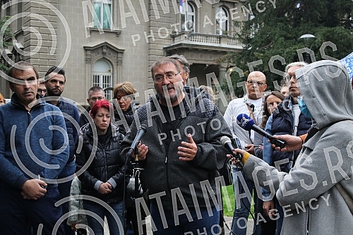 Press conference of the Vice President of the Party of Freedom and Justice Dejan Bulatovic on the occasion of lower and lower prices of cattle, and higher and higher prices of meat in shops.Konferencija za medije potpredsednika Stranke slobode i pr