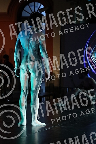 On the stage in the courtyard of the Captain Misa building, the new season of the THEATER theater was solemnly opened with the concert 