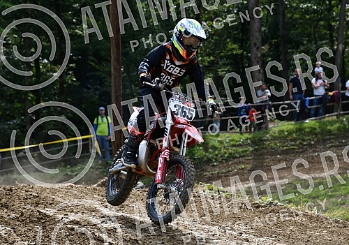 A motocross competition was held at the MX Park Tresnjari track in Kraljevo.Na stazi MX park Tresnjari u Kraljevu odrzano je takmicenje u moto krosu.