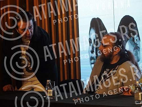 Pop rock band Neverne bebe has announced its new Belgrade concert in Kombank Hall for March 8 - Women's Day at the Jazz Canteen Club Lisbon within that cultural institution. Pop rock band Neverne bebe has announced its new Belgrade concert in Kombank Hall for March 8 - Women's Day at the Jazz Canteen Club Lisbon within that cultural institution.