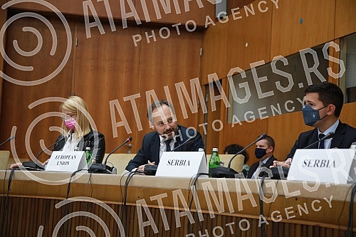 A meeting between Foreign Minister Nikola Selakovic and the Head of the EU Delegation to Serbia, Emanuele Giaufret, and the ambassadors of EU members accredited to Serbia was held at the Palace of Serbia.
U Palati Srbija odrzan je sastanak ministra A meeting between Foreign Minister Nikola Selakovic and the Head of the EU Delegation to Serbia, Emanuele Giaufret, and the ambassadors of EU members accredited to Serbia was held at the Palace of Serbia.
U Palati Srbija odrzan je sastanak ministra