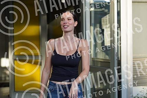 Meeting with the cast and crew of the series 