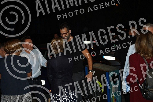 The Elar group, consisting of Anja Alac and Boris Bunjac, held a concert at the Summer Stage of the Belgrade Drama Theater.Sastav Elar, koji cine Anja Alac i Boris Bunjac je odrzao koncert na Letnjoj sceni Beogradskog dramskog pozorista. 