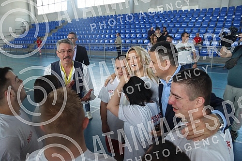 Girls with Down Syndrome and doctors from the UCC, with the support of singer Milica Pavlovic, played the game 