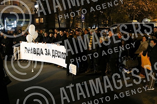 Parents, family and friends of little Despot Mrdjic, who was killed in Prvomajska Street in Zemun on November 24, 2020, when his leg was stuck in the door when getting off the bus, gathered tonight, on the anniversary of his death, and blocked traffi