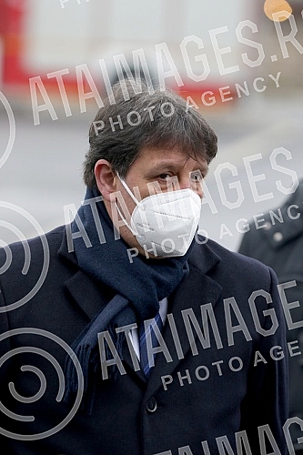 In Krusevac, in the presence of the President of Serbia, Aleksandar Vucic, a new kovid hospital was opened, with a capacity of 500 places, which will contribute to the strengthening of the health system in the fight against the corona virus.U Krusev