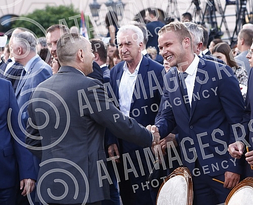 The state manifestation dedicated to the memory of all martyred and exiled Serbs on the occasion of the 27th anniversary of the military action Storm, this year was held in Novi Sad on Freedom Square.Drzavna manifestacija posvecena secanju na sve st