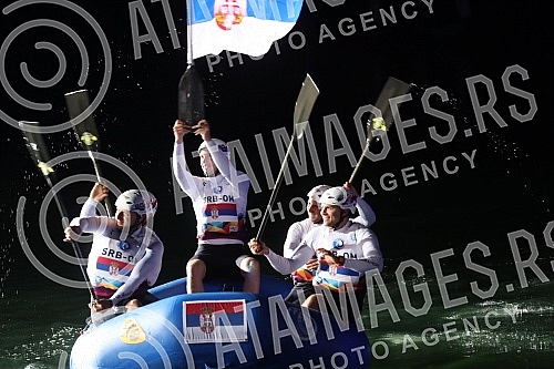 The World Rafting Championship was officially opened in Banja Luka at the location below the Kastel Fortress, and 62 teams from 22 countries will take part in this competition. With a magnificent program, with special light effects and 