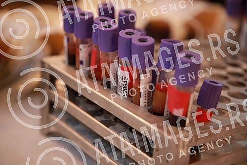 In the Serbian Red Cross, US Ambassador Anthony Godfrey and the US Embassy are marking the 20th anniversary of the terrorist attacks with an action of voluntary blood donation. U Crvenom krstu Srbije ambasador SAD Entoni Godfri i ambasada SAD obele