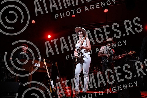 Famous blues guitarist and singer Ana Popovic performed with her band in Belgrade's Barutana, as part of a European tour promoting her latest album 