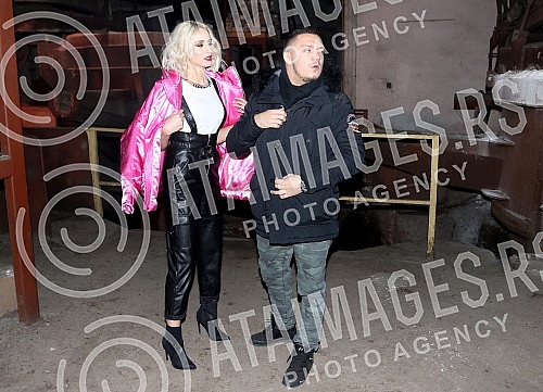Nenad Sindjelic - Gastoz and Aleksandra Ristic - Alexandra Matrix make a video for the new song.Nenad Sindjelic - Gastoz i Aleksandra Ristic - Alexandra Matrix na snimanju spota za novu pesmu.