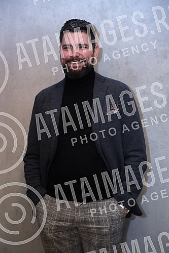 A press conference on the occasion of the concert of the SARS group in Kombank Hall was held at the Club Lisbon.Konferencija za medije povodom koncerta grupe SARS u Kombank dvorani, odrzana je u Klubu Lisabon.\