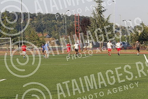 The handball players of Crvena zvezda Grundfos are preparing in Ub, where in the coming days they will play a friendly match against the hosts Ub.
Rukometasi Crvene zvezde Grundfos su na pripremama u Ubu, gde ce u narednim danima odigrati jednu prij The handball players of Crvena zvezda Grundfos are preparing in Ub, where in the coming days they will play a friendly match against the hosts Ub.
Rukometasi Crvene zvezde Grundfos su na pripremama u Ubu, gde ce u narednim danima odigrati jednu prij