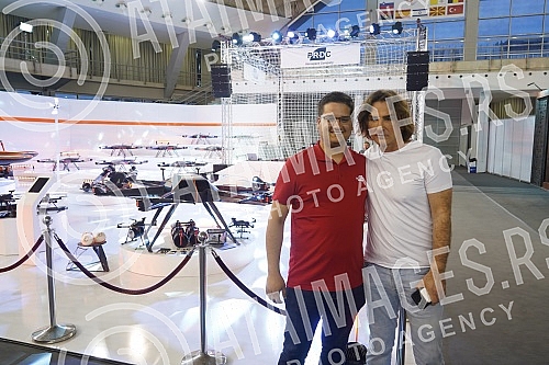 As part of the 64th International Fair of Technology and Technical Achievements at the Belgrade Fair, in Hall 3 at the PR-DC stand (Pink Research & Development Center), DJ Zex played music at the After Work Matinee.U okviru 64. Medjunarodnog sajma 