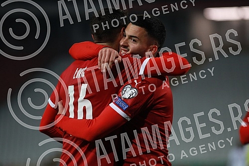 The football players of the national teams of Serbia and Qatar are playing a friendly match at the Rajko Mitic Stadium.
Fudbaleri reprezentacija Srbije i Katara na stadionu Rajko Mitic igraju prijateljski mec. The football players of the national teams of Serbia and Qatar are playing a friendly match at the Rajko Mitic Stadium.
Fudbaleri reprezentacija Srbije i Katara na stadionu Rajko Mitic igraju prijateljski mec.