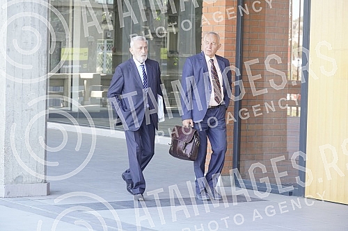 Continuation of the trial of Goran Papic, former deputy head of the Service for Combating Organized Crime (SBPOK) before the High Court in Belgrade.
Nastavak sudjenja Goranu Papicu, nekadasnjem zameniku nacelnika Sluzbe za borbu protiv organizovanog Continuation of the trial of Goran Papic, former deputy head of the Service for Combating Organized Crime (SBPOK) before the High Court in Belgrade.
Nastavak sudjenja Goranu Papicu, nekadasnjem zameniku nacelnika Sluzbe za borbu protiv organizovanog