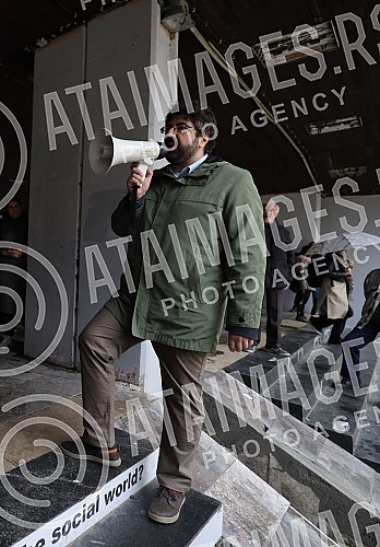 Students are not for sale - protest of students on the plateau near the Faculty of Philosophy.Studenti nisu na prodaju - protest studenata i studentkinja na platou kod Filozofskog fakulteta.