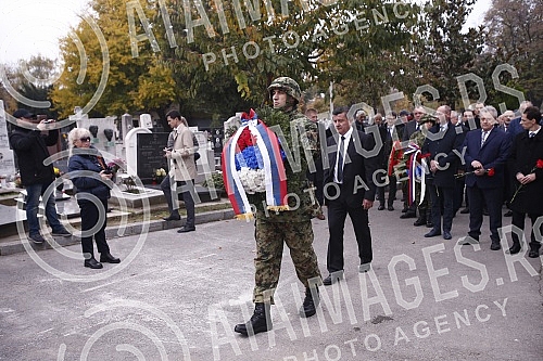 The Embassy of the Russian Federation in Belgrade marked Armistice Day in the Great War by laying wreaths at the Memorial Ossuary to Russian soldiers killed in the First World War.Polaganjem venaca na Spomen-kosturnicu ruskim vojnicima stradalim u 