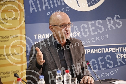 Transparency Serbia organized a press conference entitled Campaign Financing - Value, Reports and Irregularities.
Transparentnost Srbija je organizovala konferenciju za medije pod nazivom Finansiranje kampanje vrednost, izvestaji i nepravilnosti. Transparency Serbia organized a press conference entitled Campaign Financing - Value, Reports and Irregularities.
Transparentnost Srbija je organizovala konferenciju za medije pod nazivom Finansiranje kampanje vrednost, izvestaji i nepravilnosti.