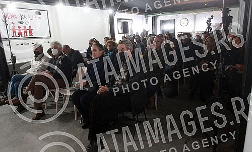 The promotion of the novel The promotion of the novel