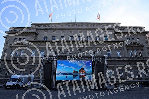 The City Assembly is preparing to welcome the women's basketball team that won a gold medal at the European Championships.
U Skupstini grada su u toku pripreme za docek zenske kosarkaske reprezentacije koja je osvojila zlatnu medalju na Evropksom p The City Assembly is preparing to welcome the women's basketball team that won a gold medal at the European Championships.
U Skupstini grada su u toku pripreme za docek zenske kosarkaske reprezentacije koja je osvojila zlatnu medalju na Evropksom p