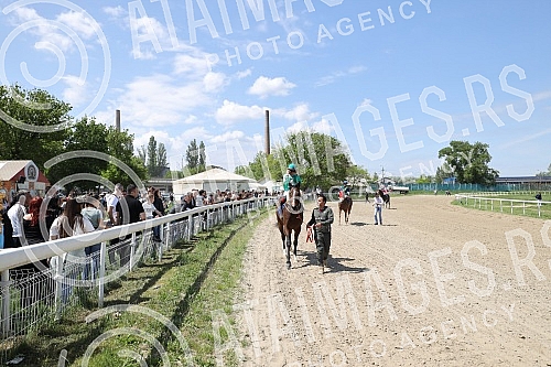 First May - Labor Day at the Belgrade Hippodrome.Prvi maj, praznik rada na beogradskom Hipodromu.