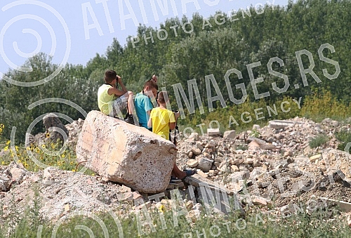 The press conference of the co-chair of the European Green Party and MEP of the Greens / EFA Thomas Weiss, Iva Markovic from the Right to Water Initiative and the representative of the association Bela caplja 1165 Ana Dzakic was held at the location 
