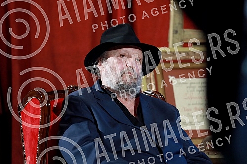 Actor Petar Bozovic was awarded the prize of the Association of dramatic artists of Serbia for his life's work in 2020 - the Dobrica ring award.
Glumcu Petru Bozovicu urucena nagrada Udruzenja dramskih umetnika Srbije za zivotno delo u 2020. godini Actor Petar Bozovic was awarded the prize of the Association of dramatic artists of Serbia for his life's work in 2020 - the Dobrica ring award.
Glumcu Petru Bozovicu urucena nagrada Udruzenja dramskih umetnika Srbije za zivotno delo u 2020. godini